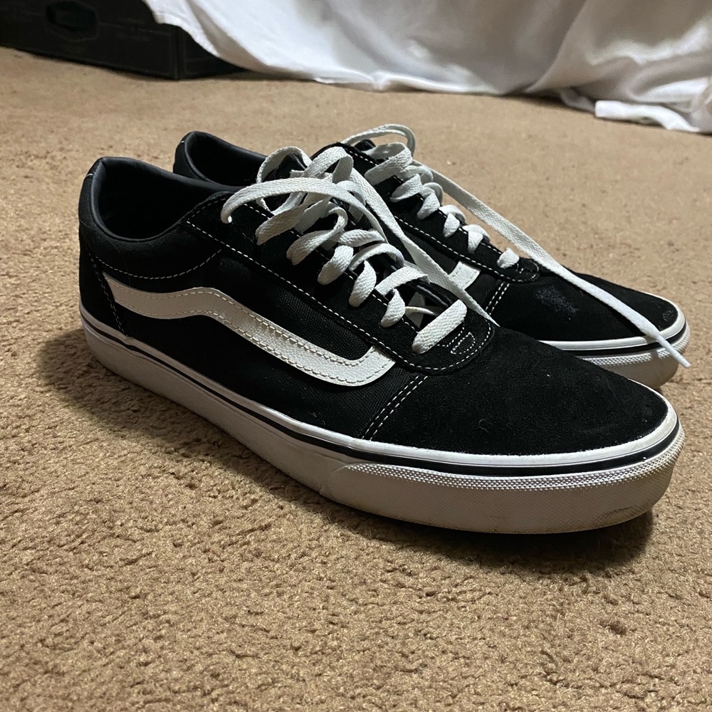 10.5 Vans low top